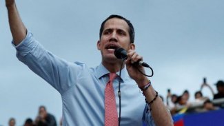 Guaido'dan operasyon sinyali