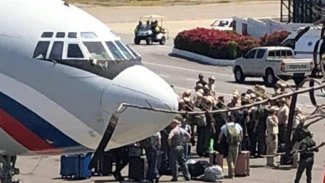 Rusya Venezuela'ya asker gönderdi iddiası