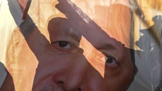 Guardian: Erdoğan muhalefet üstündeki baskısını artırabilir