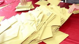 AK Parti İstanbul'da tüm oyların sayılması için başvuruda bulundu