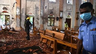 Sri Lanka'da yaşamını yitirenlerin sayısı 310'a yükseldi