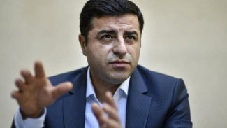 Demirtaş: Kandil'e ve İmralı'ya gidişimiz hükümetin onayıyla gerçekleşti