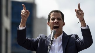 Venezüella'da Guaido'dan darbe çağrısı