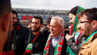 HDP'li Mızraklı'dan Amedspor'a destek mesajı