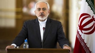 Zarif: ABD ile savaş çıkmayacağından eminiz