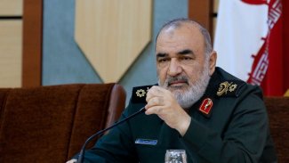 Devrim Muhafızları Komutanı: Savaş peşinde değiliz ama...