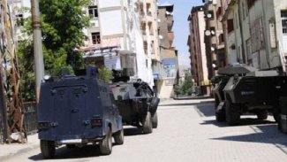 Van ve Hakkari'de her türlü gösteri ve yürüyüş yasaklandı