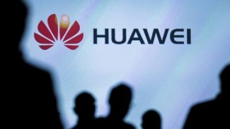 Google Huawei'nin Android lisansını iptal etti