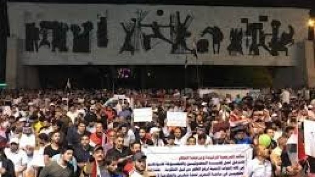 Irak’ta savaş karşıtı gösteri