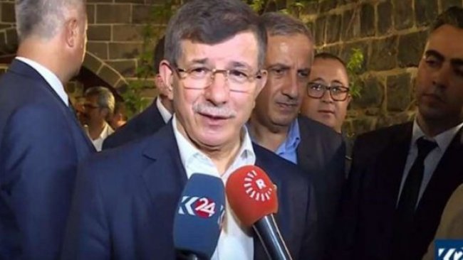 Davutoğlu: Esad’dan Kürtlerin haklarını talep ettim