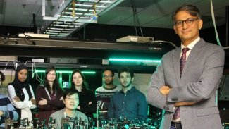 Einstein'in zekasına sahip Rojhilat'lı Kürt bilim adamı: Ebrahim Karimi