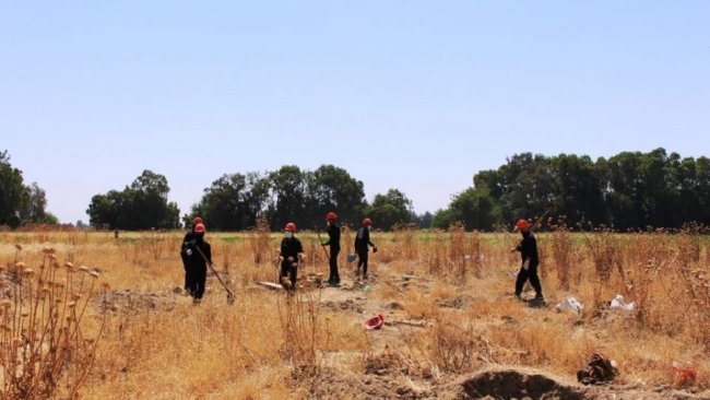 Rakka’daki bir toplu mezardan 190 cenaze çıkartıldı