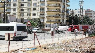 Reyhanlı'da patlama: Ölü ve yaralılar var