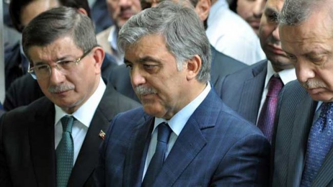 Eski AK Parti'li vekil: Gül kabul etmeyince Davutoğlu geri çekildi