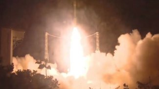 Birleşik Arap Emirlikleri’ne ait roket, ateşlendikten iki dakika sonra kayboldu