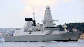 İngiltere Körfez’e ikinci savaş gemisini gönderiyor