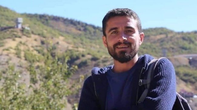 Mardin'de gözaltına alınan gazeteci Ahmet Kanbal serbest bırakıldı