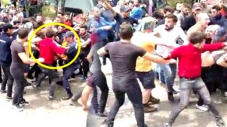 Trabzon’da Kürdistan atkılı turistlere linç girişimi