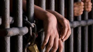 İran rejimi bir Kürdü işkenceyle öldürdü