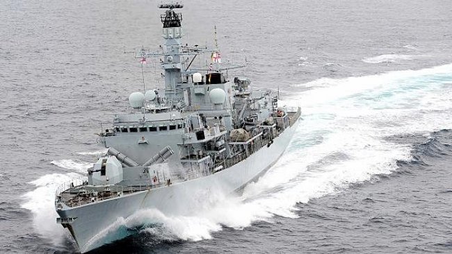 İngiliz komutan: İran kararlılığımızı test etmeye çalışıyor