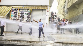 Omer Bextîyar: Kayyum darbesi kime yapıldı; Kürdistanlılara mı yoksa Türkiye 'halklarına' mı?