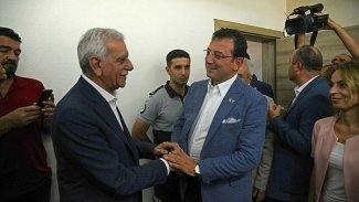 İmamoğlu, Ahmet Türk ve Selçuk Mızraklı ile görüştü