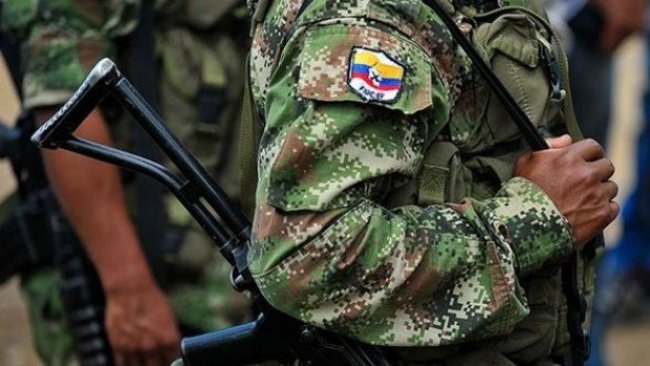 Yeniden silahlandığını duyuran FARC'a operasyon: 9 ölü