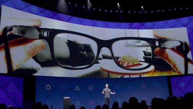 Facebook, telefonların yerini alacak akıllı gözlük geliştiriyor