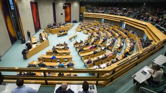 Hollanda parlamentosundan Türkiye’ye yaptırım önerisi