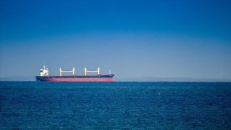 Suudi Arabistan açıklarında İran tankeri patladı