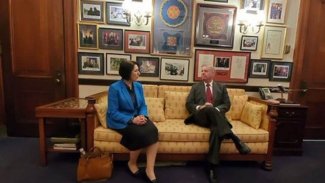 Kürdistan Washington Temsilcisi, Senatör Graham ile bir araya geldi