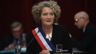 Fransız belediye başkanından Rojavalılara yardım