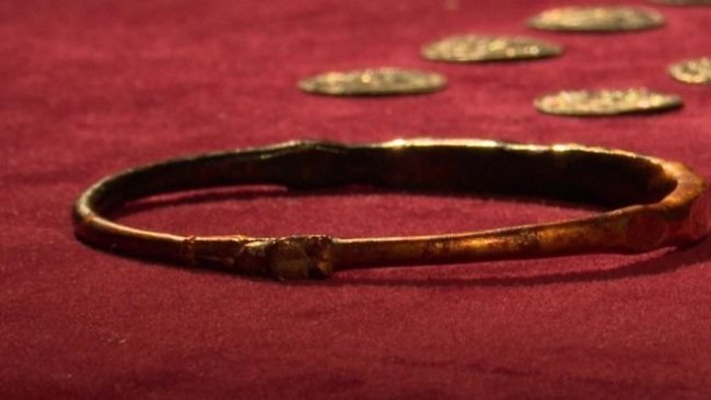 Hazine avcılarının çaldığı Viking definesi İngiltere tarihini yeniden yazabilir