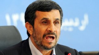 Ahmedinejad'dan Ruhani'ye tepki: Memleketin başına ne bela getirdiniz