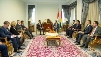 Başbakan Barzani, ABD Senatosu heyetiyle görüştü