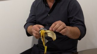 120 bin dolarlık muzu yedi