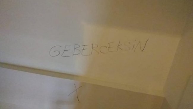 Alevi evlerine tehdit yazısı