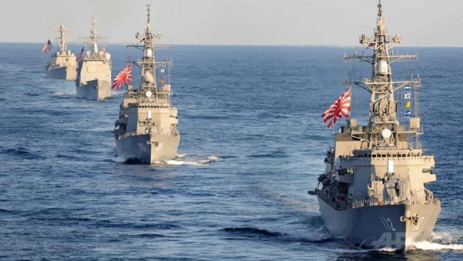 Japonya'dan Orta Doğu'ya askeri güce yeşil ışık