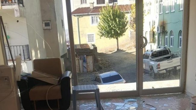 HDP Kulp ilçe binasına saldırı