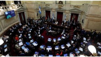 Arjantin'de milletvekilleri 6 ay maaş alamayacak