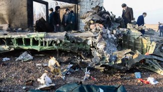  İran'da düşen uçakla ilgili açıklama: Füze veya bomba olabilir