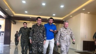 CENTCOM Komutanı ve Mazlum Abdi Rojava'yı görüştü