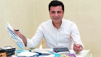 Selahattin Demirtaş: Hepsini toplasanız Kadir İnanır’ın tırnağı etmezler