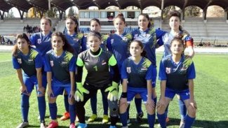 Suriye Kadınlar Ligi Şampiyonu Rojavalı kadın takımı kentte coşku ile karşılandı