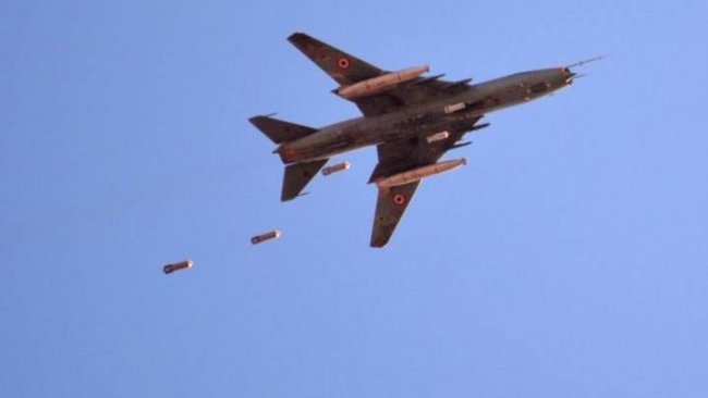 Savaş uçakları İdlib ve Halep kırsalını bombaladı