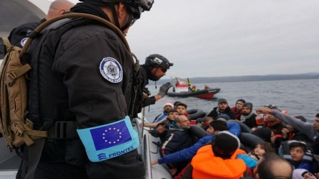 AB polisinden Yunanistan sınırında operasyon kararı