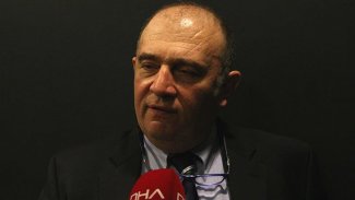 Koronavirüs Bilim Kurulu Üyesi: Okulların tatil süresi uzayabilir