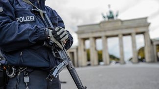  Hangi ülkeler sokağa çıkma yasağı ilan etti?