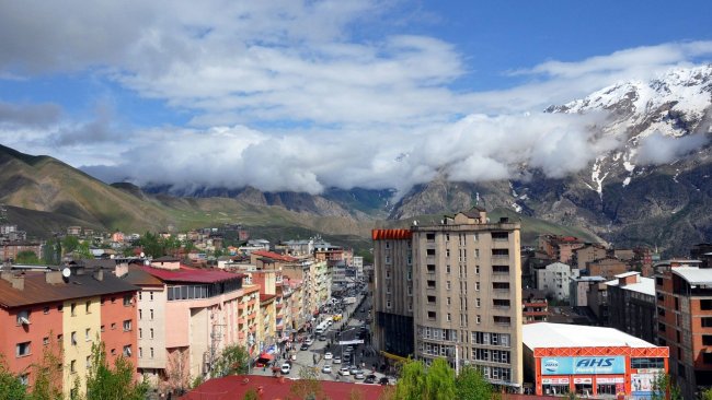 Hakkari’de 11 kişiye sosyal mesafe cezası