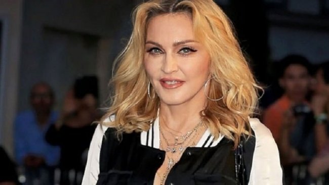 Madonna koronavirüse yakalandı